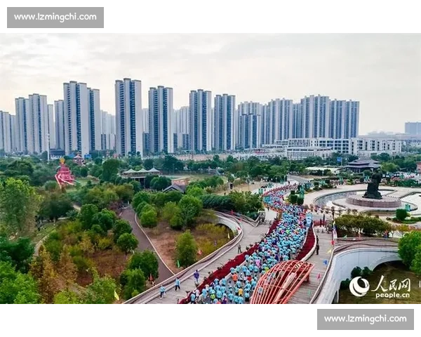 2025 南康家具半马开赛:奔跑中阅产业风华 2025 南康家具半马开赛:奔跑中阅产业风华