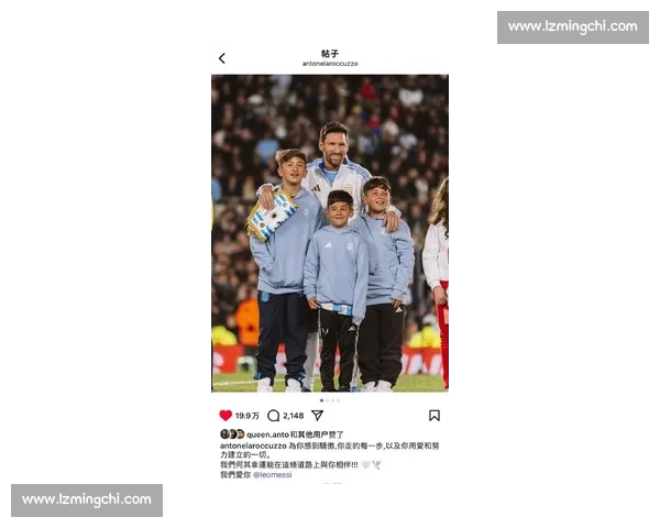 克瓦拉茨赫利亚晒与梅西同框:追星少年圆梦,直言荣幸 克瓦拉茨赫利亚晒与梅西同框:追星少年圆梦,直言荣幸